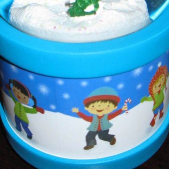 Musical Globe with Snow Sound Light & Motion Snow Dome - Picture 4 of 4